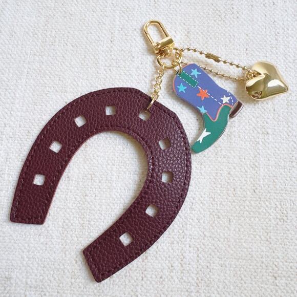 Horseshoe Cowboy Boot Heart Bag Charm Keychain Western - Picture 1 of 3